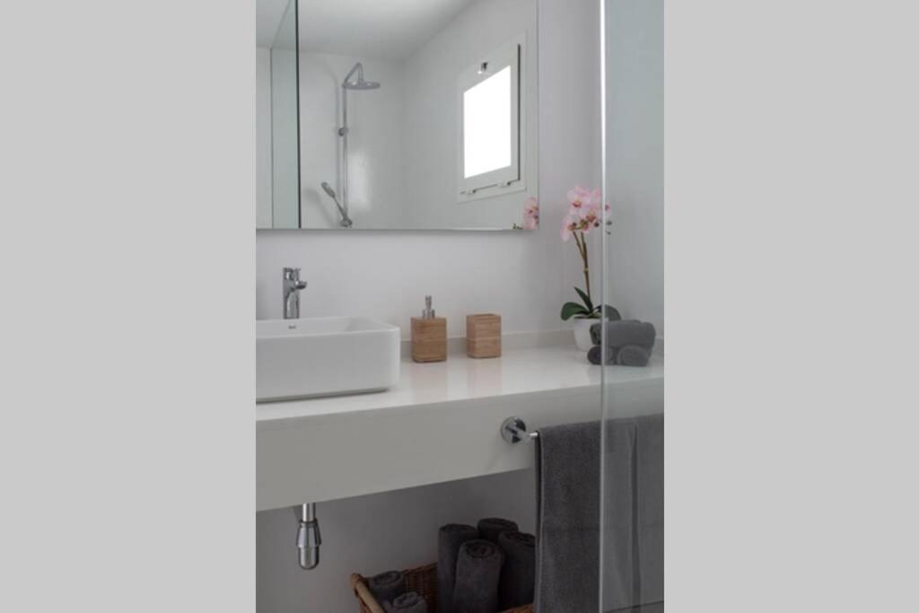 Apartamento Aguaviva, tu lugar al lado del Océano Costa Teguise Exterior foto