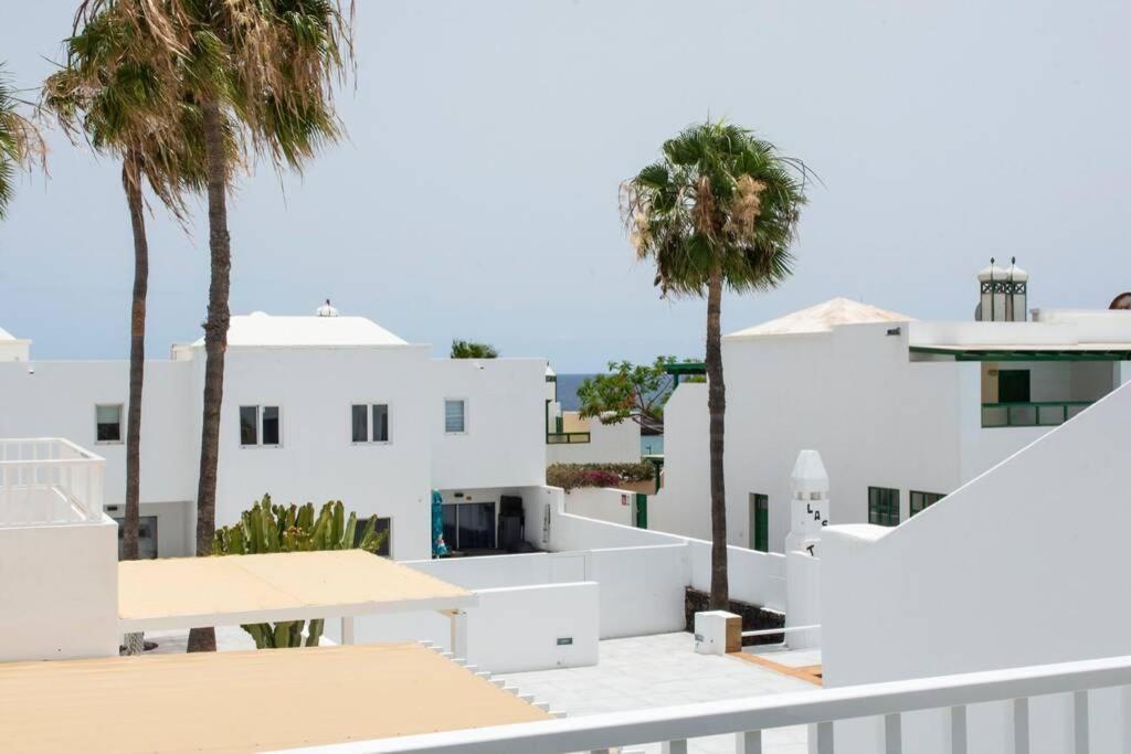 Apartamento Aguaviva, tu lugar al lado del Océano Costa Teguise Exterior foto